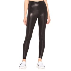 Beyond Yoga Pearlized High Waisted Midi Leggings Black XS | EUC